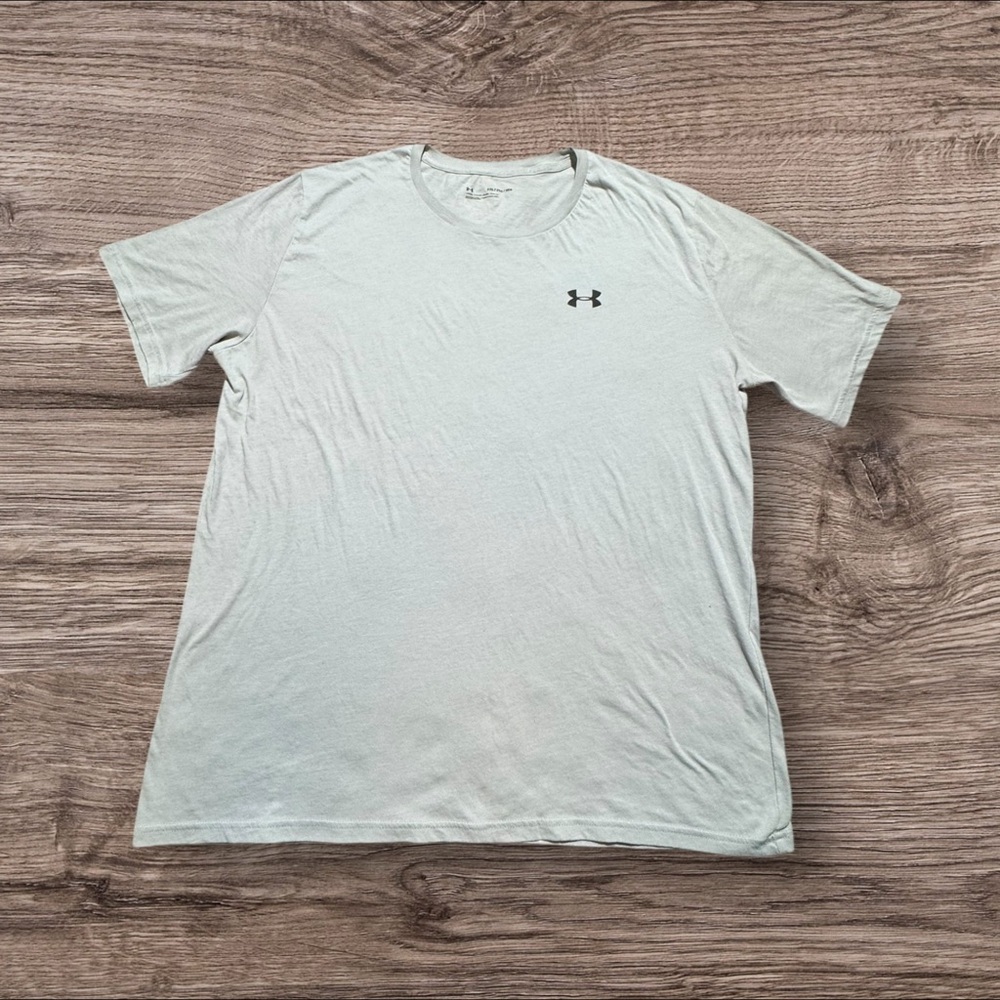 Under Armour Men's Light Gray‎ Short Sleeve Tee Size 2XL